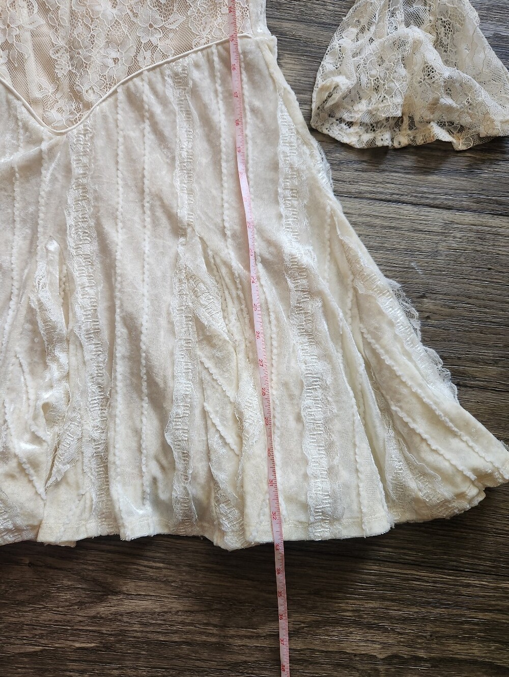 LaceMade Chantilly Cream Bustier Corset Bell Sleeve Mini Dress - Picture 6 of 8